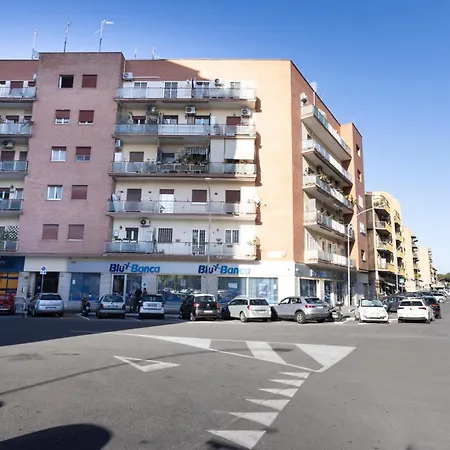 アパート Marisa Lovely House ローマ