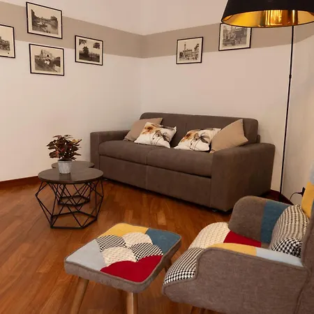 Marisa Lovely House アパート *