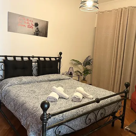 Marisa Lovely House アパート